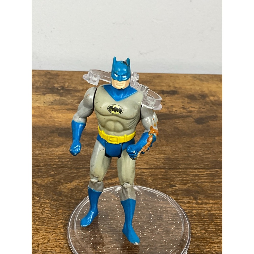 Vintage Kenner DC Super Powers Batman Action Figure 1984 DC Comics NO CAPE